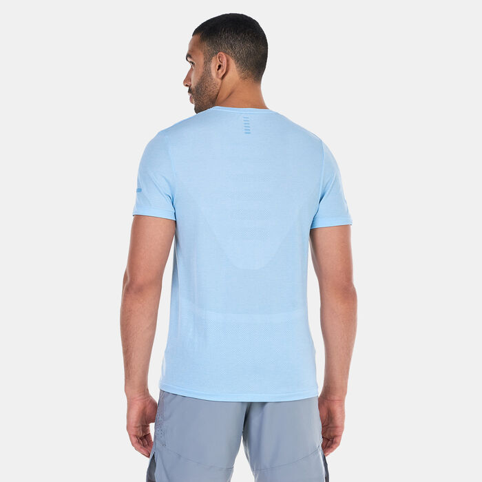 Under Armour Men's UA Seamless Stride Running T-Shirt Blue image number 1