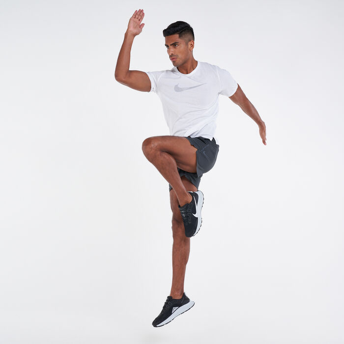 Nike Men's Dri-FIT Run Division Miler Hybrid T-Shirt White Nike Men's Dri-FIT Run Division Miler Hybrid T-Shirt White image number 2