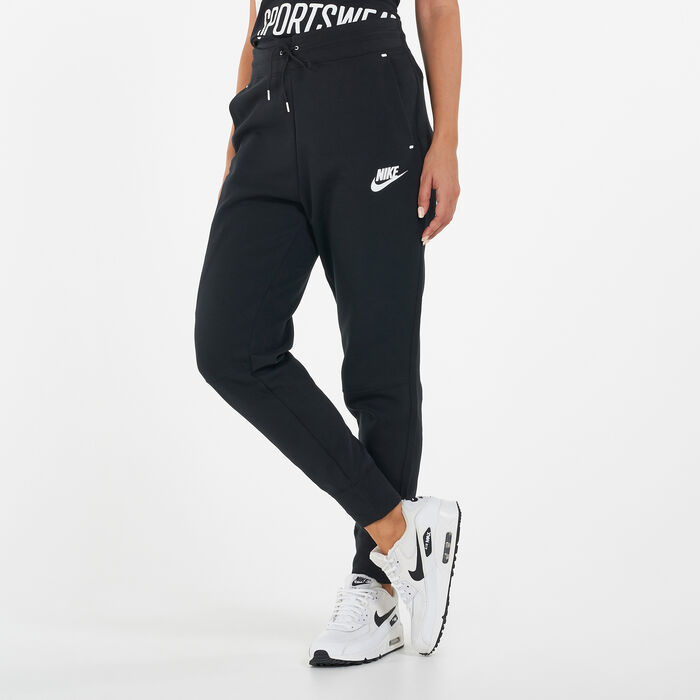 Nike Women's Sportswear Tech Sweatpants Black Nike Women's Sportswear Tech Sweatpants Black image number 0