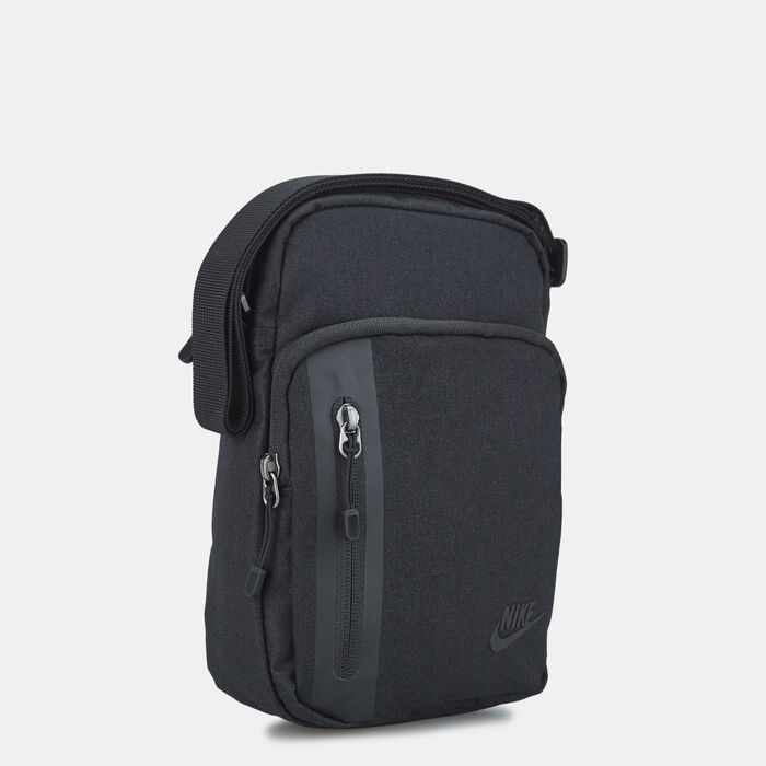Nike Men's Tech Crossbody Bag (4L) Black Nike Men's Tech Crossbody Bag (4L) Black image number 2