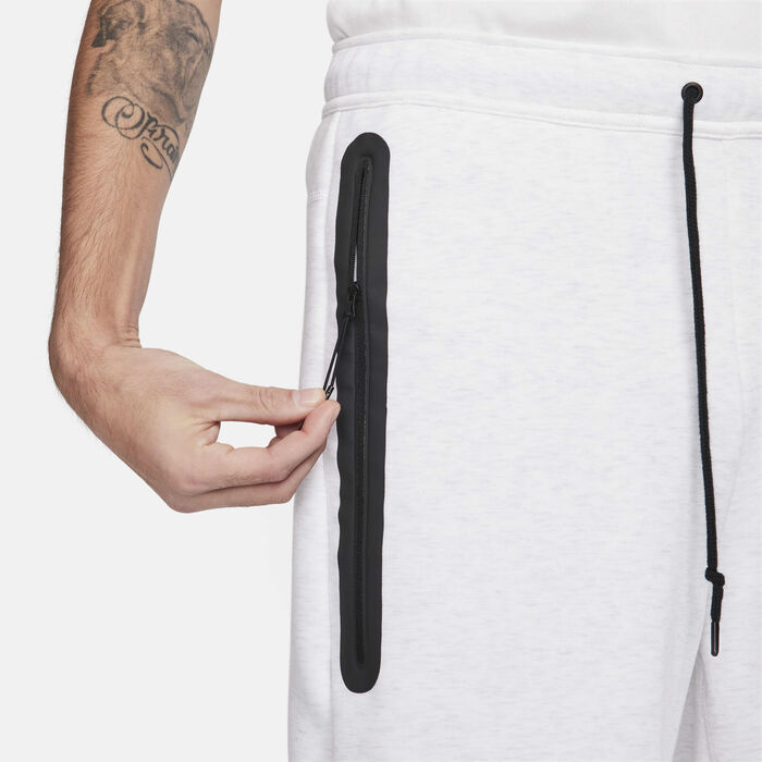 Nike Men's Sportswear Tech Fleece Shorts White image number 5