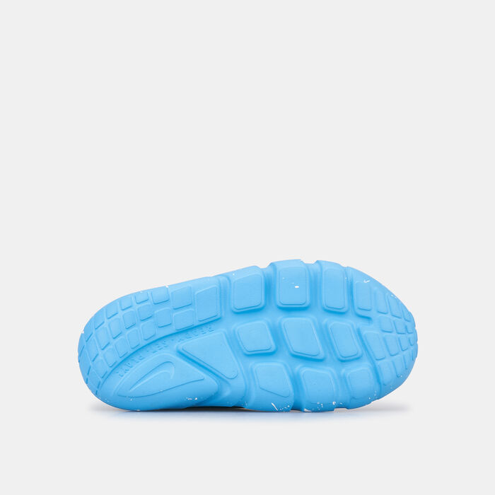 Nike Kids' Flex Runner 2 Shoe Green image number 3