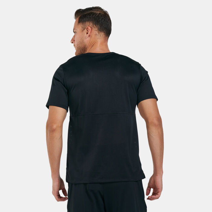 Nike Men's Wild Run Breathe T-Shirt Black image number 1