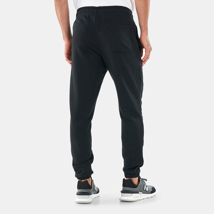 New Balance Men's Essentials Celebrate Sweatpants Black image number 1
