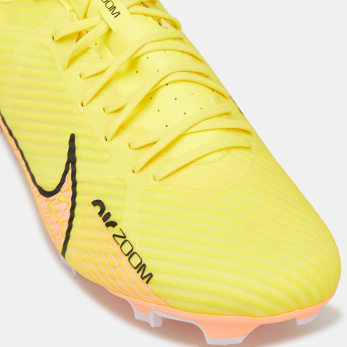 Nike Men's Mercurial Vapor 15 Academy Multi-Ground Football Shoes yellow Nike Men's Mercurial Vapor 15 Academy Multi-Ground Football Shoes yellow image number 4