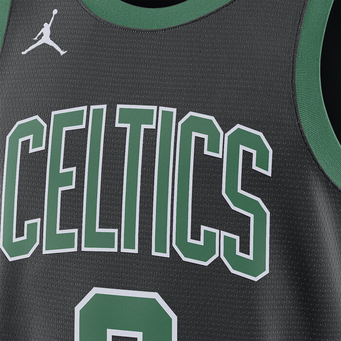 Jordan Men's 22/23 NBA Boston Celtics Jayson Tatum Statement Edition Swingman Basketball Jersey Black Jordan Men's 22/23 NBA Boston Celtics Jayson Tatum Statement Edition Swingman Basketball Jersey Black image number 5
