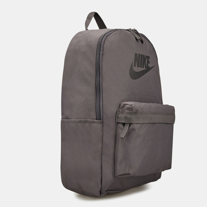Nike Men's Heritage Backpack Black Nike Men's Heritage Backpack Black image number 2