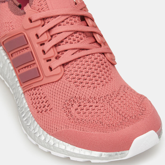 adidas Women's Ultraboost 19.5 DNA Shoe Pink adidas Women's Ultraboost 19.5 DNA Shoe Pink image number 4