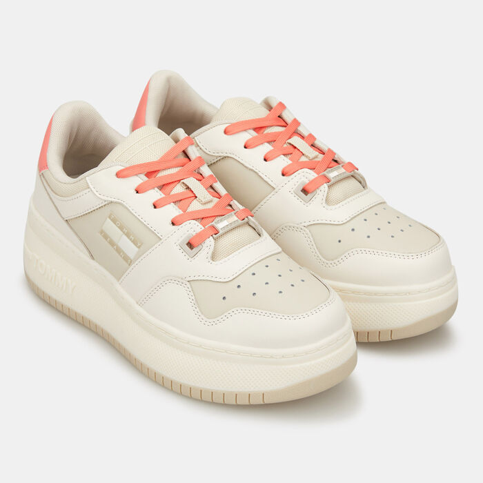 Tommy Hilfiger Women's Retro Flatform Basketball Shoe Beige Tommy Hilfiger Women's Retro Flatform Basketball Shoe Beige image number 1