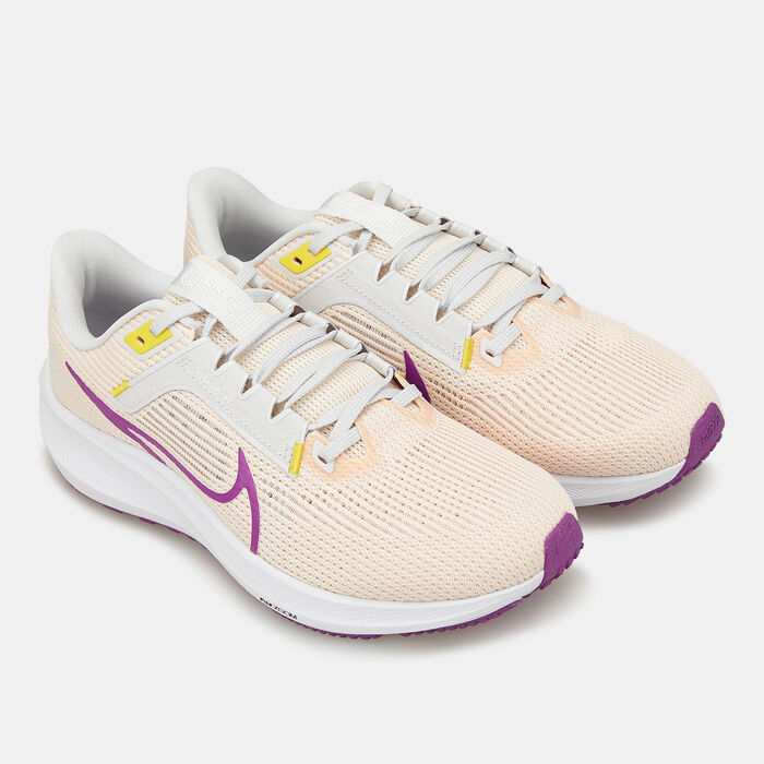 Nike Women's Pegasus 40 Road Running Shoe Pink image number 2