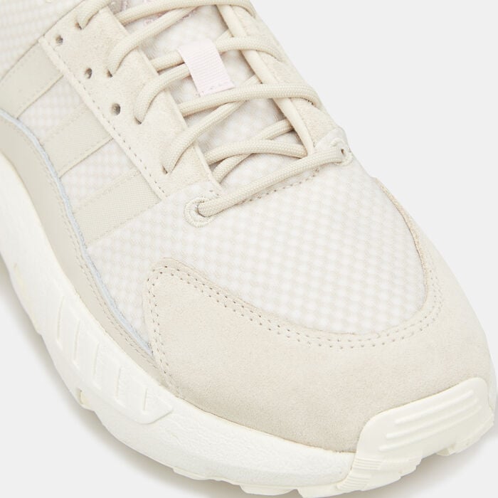 adidas Originals Women's ZX 22 BOOST Shoe Beige adidas Originals Women's ZX 22 BOOST Shoe Beige image number 4