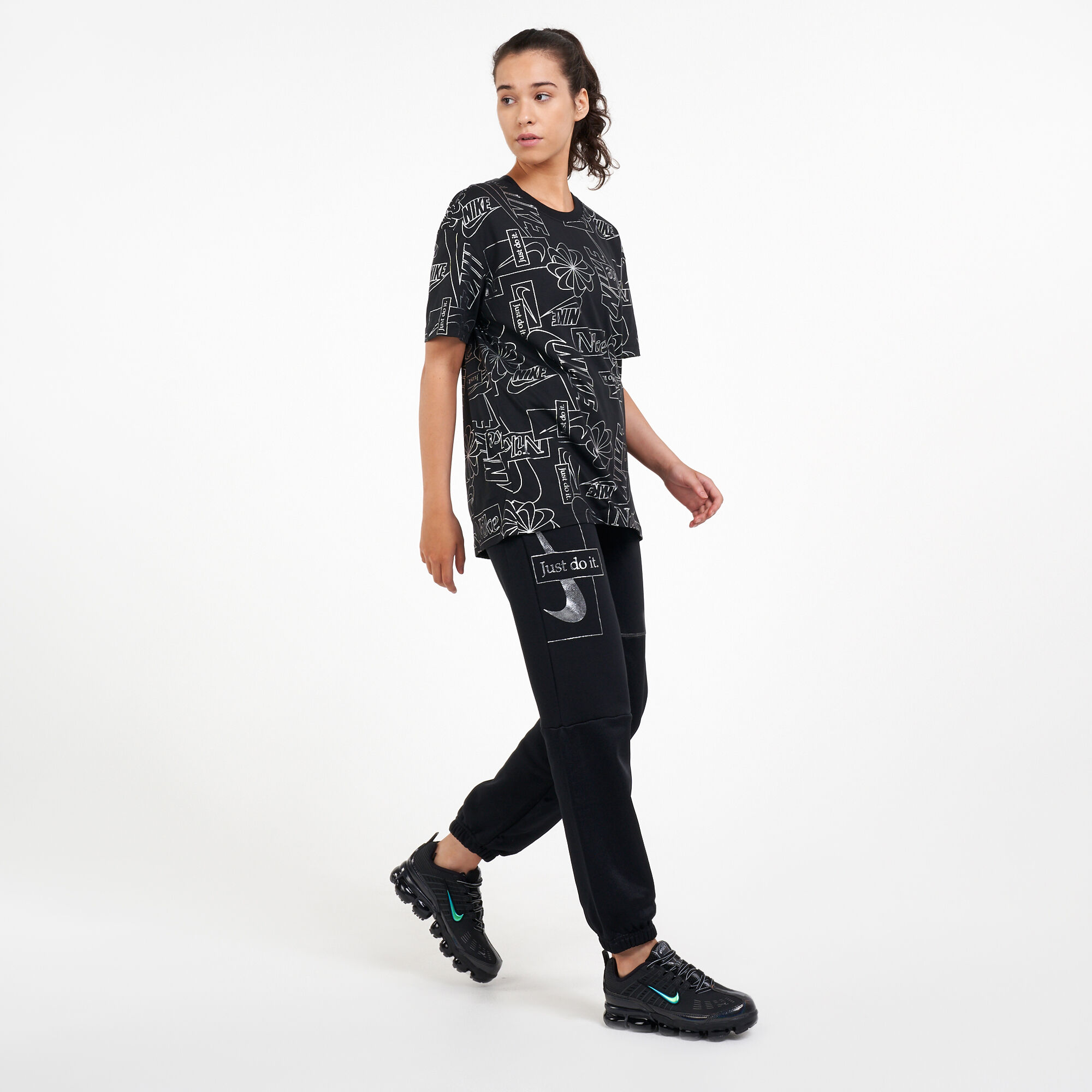 Nike icon clash sweatpants deals
