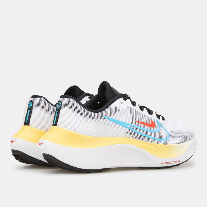 Nike Women's Zoom Fly 5 Road Running Shoe White image number 2