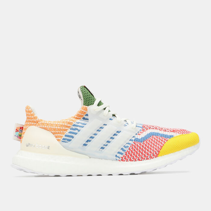 adidas Men's Ultraboost 5.0 DNA Shoe White adidas Men's Ultraboost 5.0 DNA Shoe White image number 0