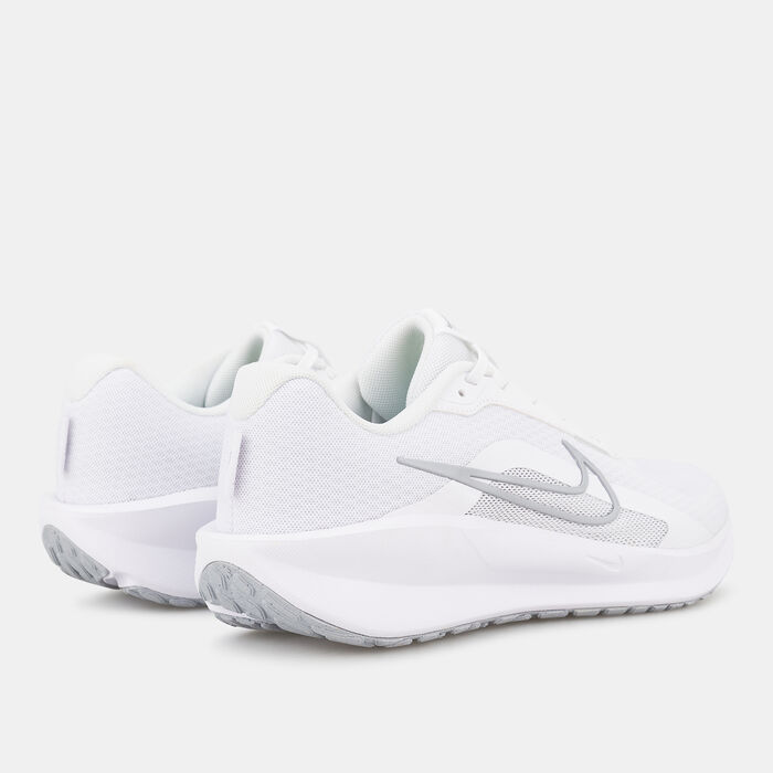 Nike Men's Downshifter 13 Road Running Shoes White Nike Men's Downshifter 13 Road Running Shoes White image number 2