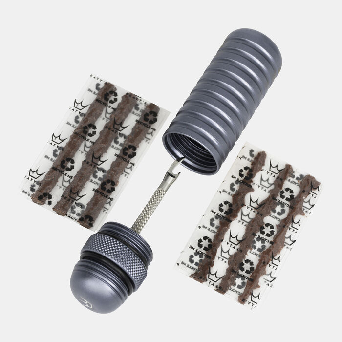 Peaty’s Holeshot Tubeless Puncture Kit Multi Peaty’s Holeshot Tubeless Puncture Kit Multi image number 0