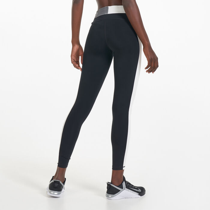 Nike Women's Pro Leggings Black image number 1