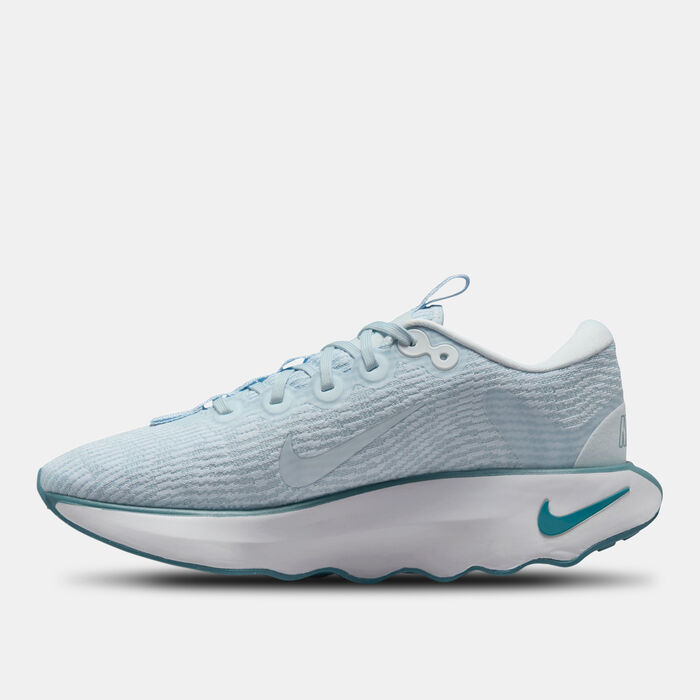 Nike Women's Motiva Walking Shoes Blue image number 2