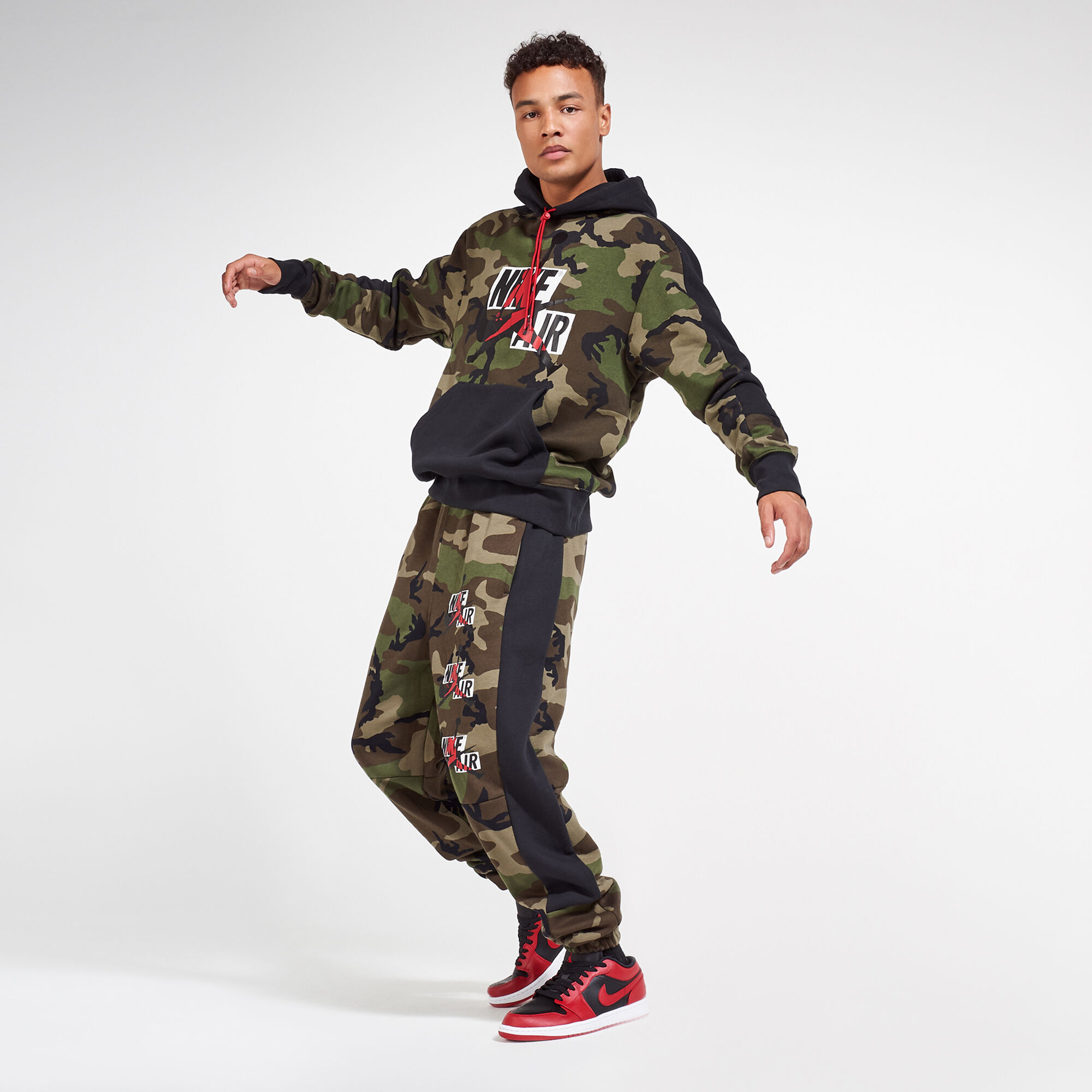 Jordan jumpman camo cheap over the head