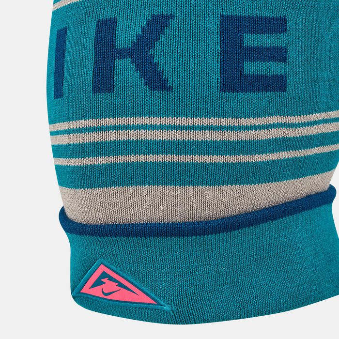 Nike Men's Winter Dri-FIT Graphic Trail Beanie Green Nike Men's Winter Dri-FIT Graphic Trail Beanie Green image number 2