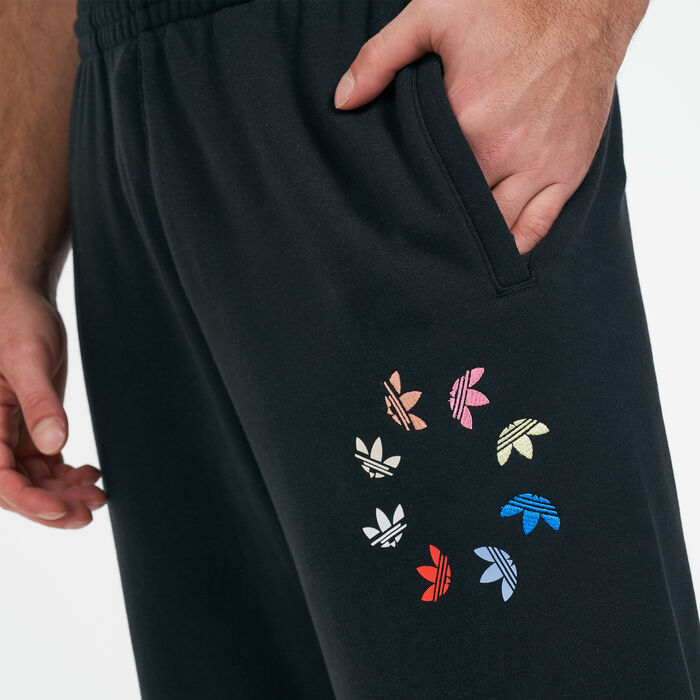 adidas Originals Men's Adicolor Shattered Trefoil Sweatpants Black image number 3