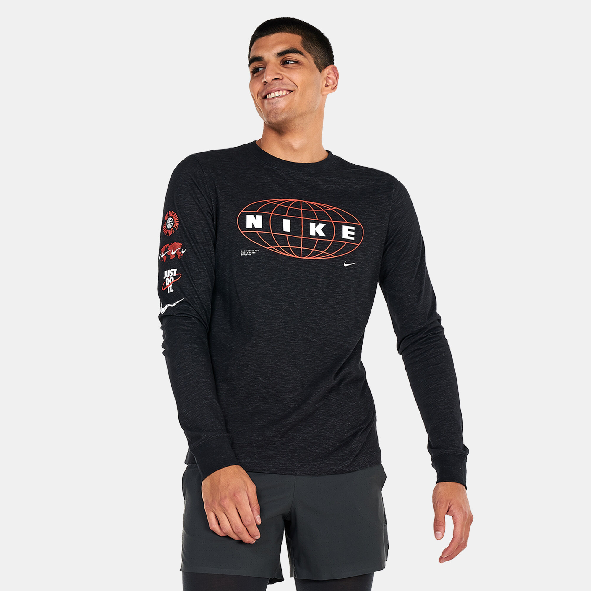 Men s Dri FIT Training Long Sleeve T Shirt Black Nike in Qatar SSS