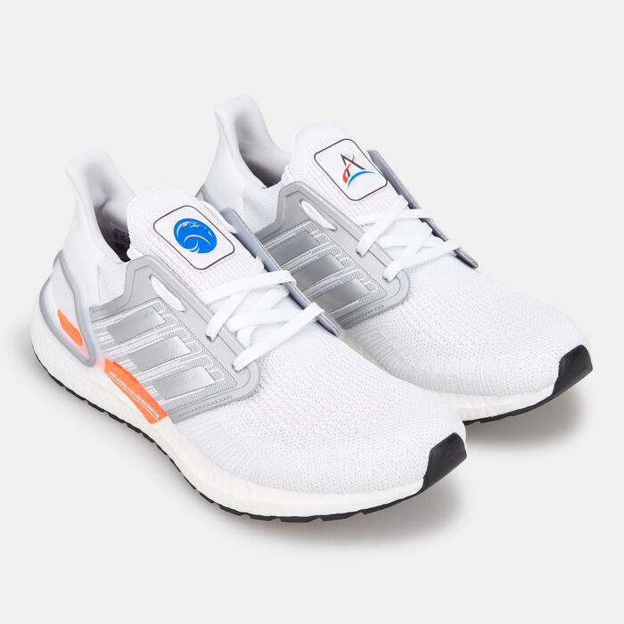 adidas Women's Ultraboost 20 Shoe White image number 2