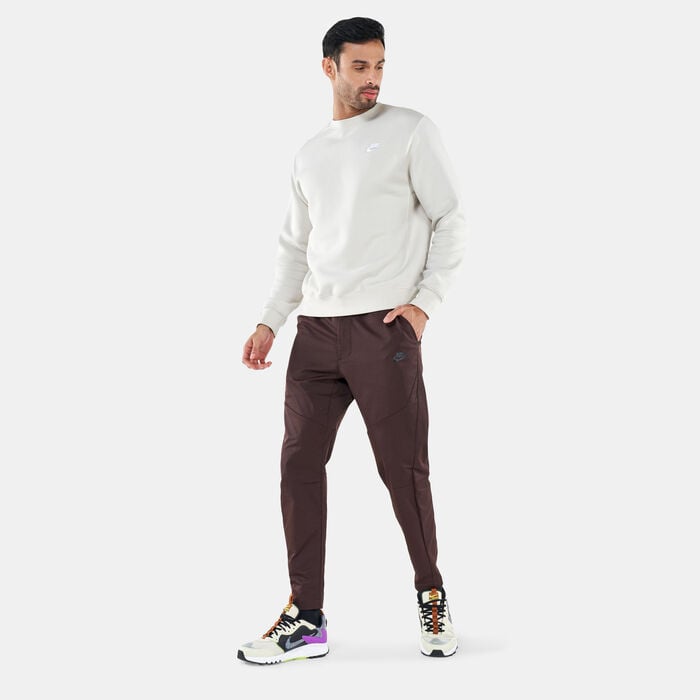 Nike Men's Sportswear Tech Essentials Unlined Commuter Pants Brown Nike Men's Sportswear Tech Essentials Unlined Commuter Pants Brown image number 2