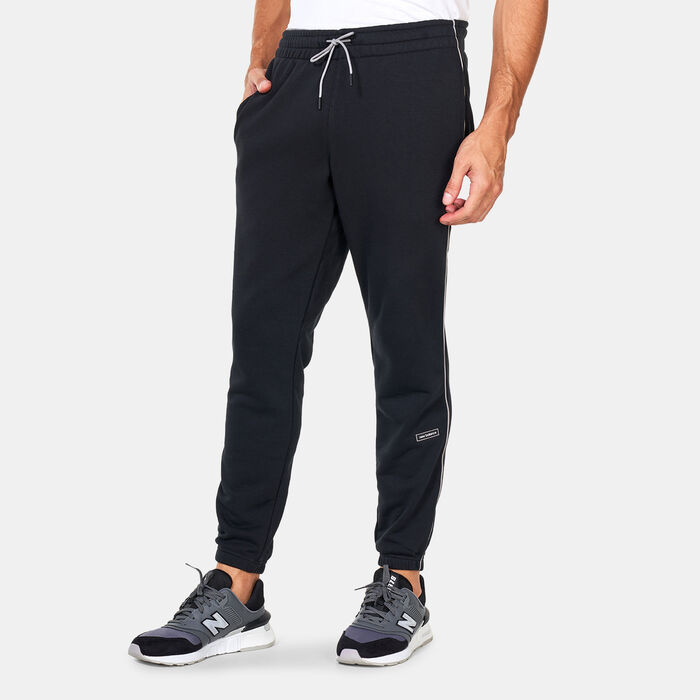 New Balance Men's Essentials Winter Sweatpants Black image number 0