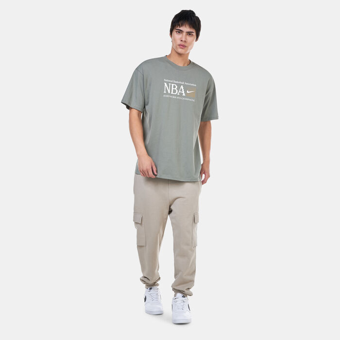 Nike Men's NBA Max90 T-Shirt Green Nike Men's NBA Max90 T-Shirt Green image number 2