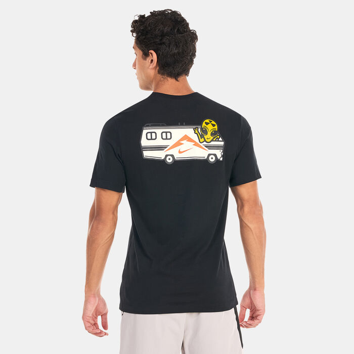 Nike Men's Dri-FIT Trail Running T-Shirt Black Nike Men's Dri-FIT Trail Running T-Shirt Black image number 1