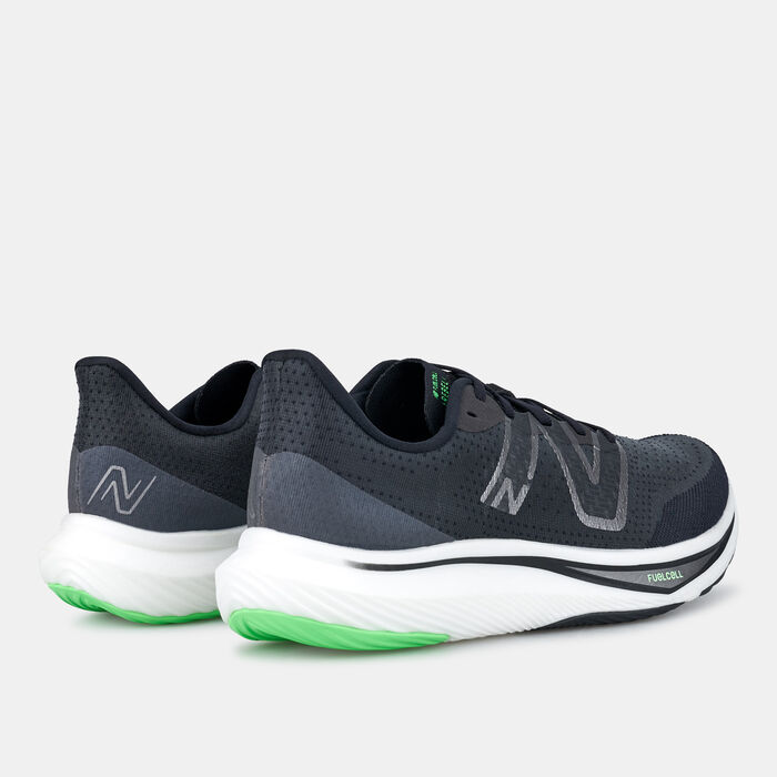 New Balance Men's FuelCell Rebel v3 Shoe Black image number 3