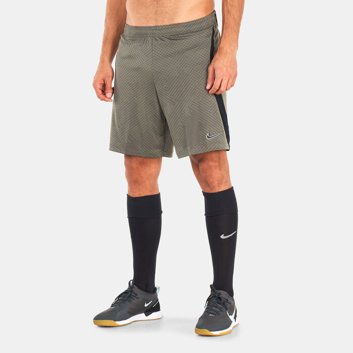 Nike Men's Dri-FIT Strike Shorts Nike Men's Dri-FIT Strike Shorts image number 0