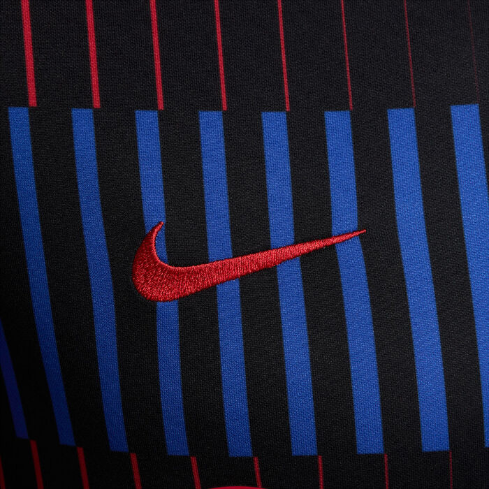 Nike Men's FC Barcelona Academy Pro Away Pre-Match Football Top Black Nike Men's FC Barcelona Academy Pro Away Pre-Match Football Top Black image number 4