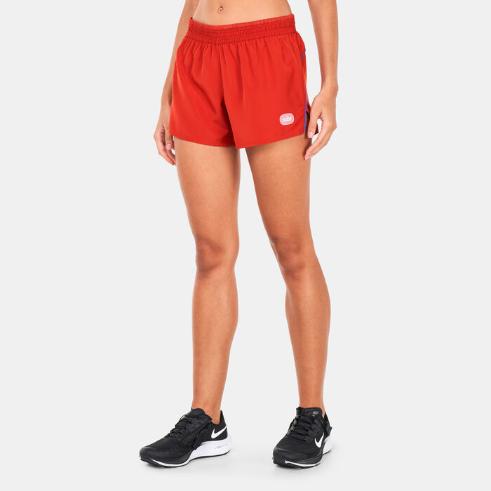 Nike Women's Dri-FIT Icon Clash Shorts Pink image number 0