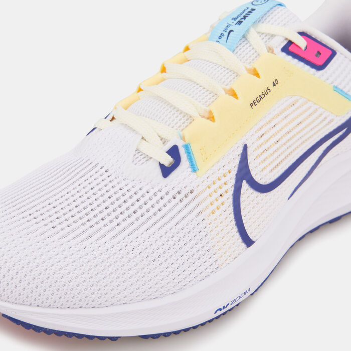 Nike Men's Pegasus 40 Road Running Shoe White Nike Men's Pegasus 40 Road Running Shoe White image number 4