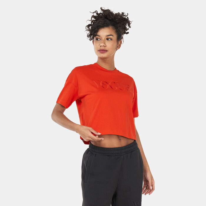 PUMA Women's x VOGUE Graphic T-Shirt Red PUMA Women's x VOGUE Graphic T-Shirt Red image number 0
