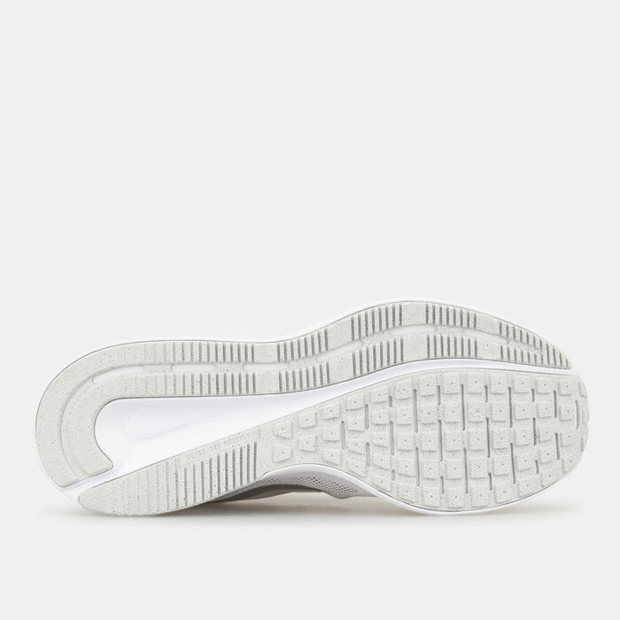 Nike Women's Run Swift 3 Road Running Shoe White image number 4