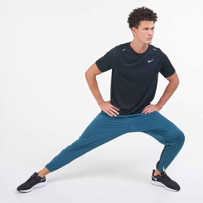 Nike Men's Dri-FIT Rise 365 T-Shirt Black image number 2