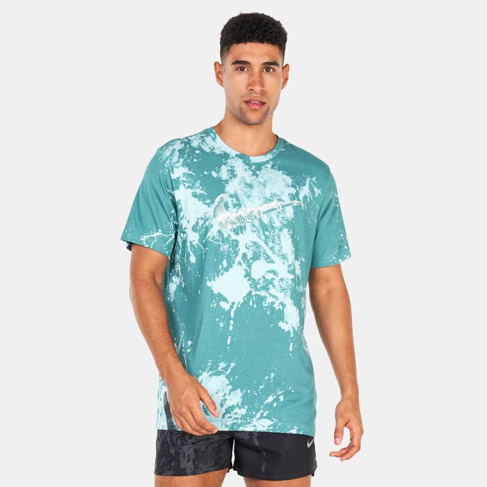 Nike Men's Dri-FIT Run Division Printed T-Shit Green Nike Men's Dri-FIT Run Division Printed T-Shit Green image number 0