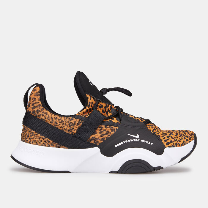 Nike Women's SuperRep Groove Shoe Black Nike Women's SuperRep Groove Shoe Black image number 0