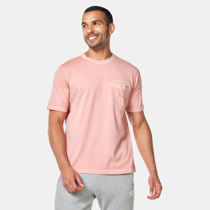 adidas Originals Men's Trefoil Essentials+ Dye Pocket T-Shirt Red adidas Originals Men's Trefoil Essentials+ Dye Pocket T-Shirt Red image number 0
