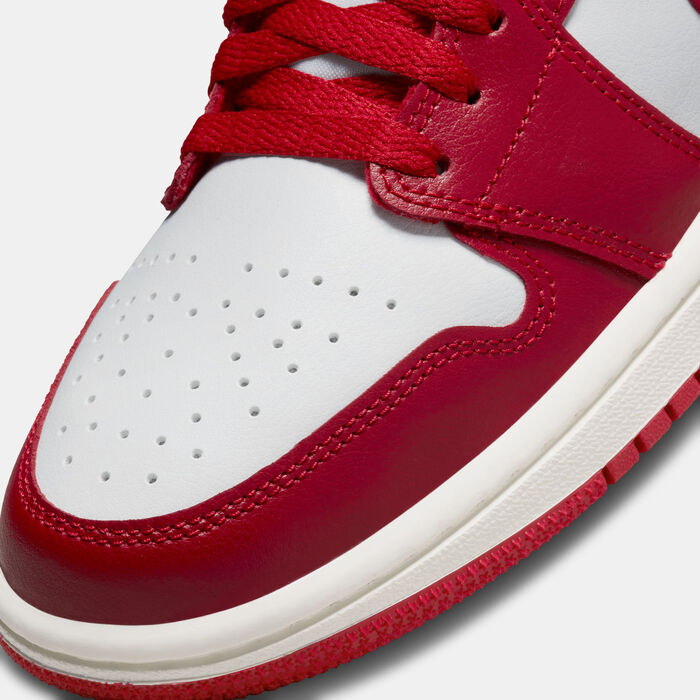 Jordan Women's Air Jordan 1 Low Shoes Red image number 4