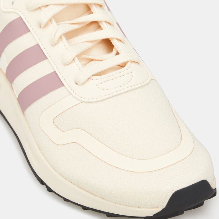 adidas Originals Women's Multix Shoe Beige image number 4