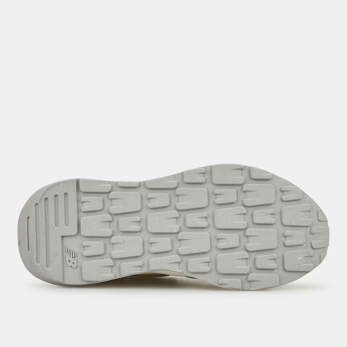 New Balance Women's 5740 Shoe Beige New Balance Women's 5740 Shoe Beige image number 3