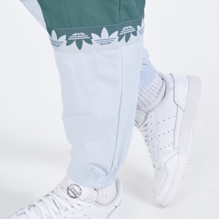 adidas Men's Adicolor Sliced Trefoil Track Pants Green adidas Men's Adicolor Sliced Trefoil Track Pants Green image number 3