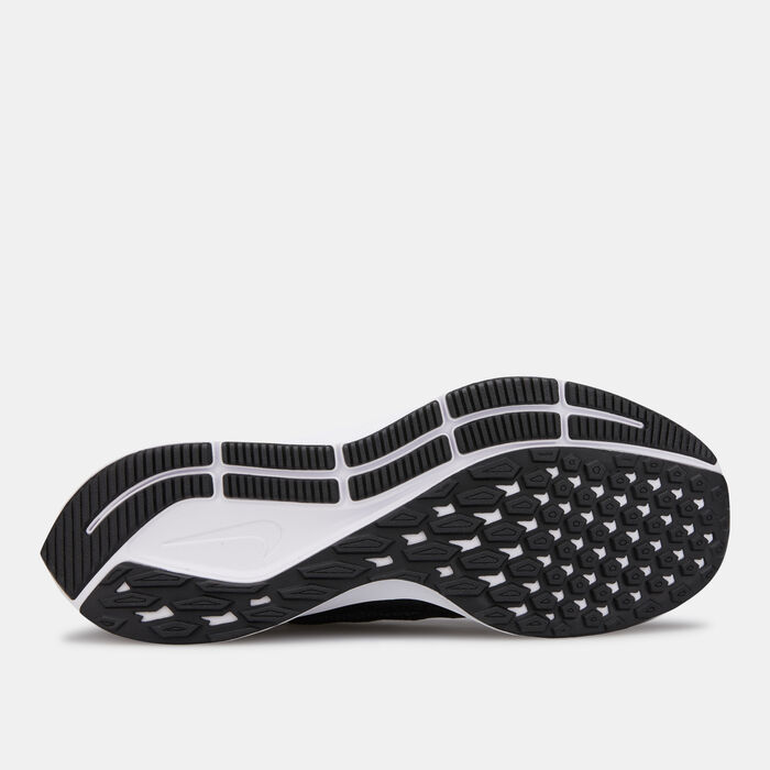 Nike Women's Air Zoom Pegasus 36 Shoe Black image number 3