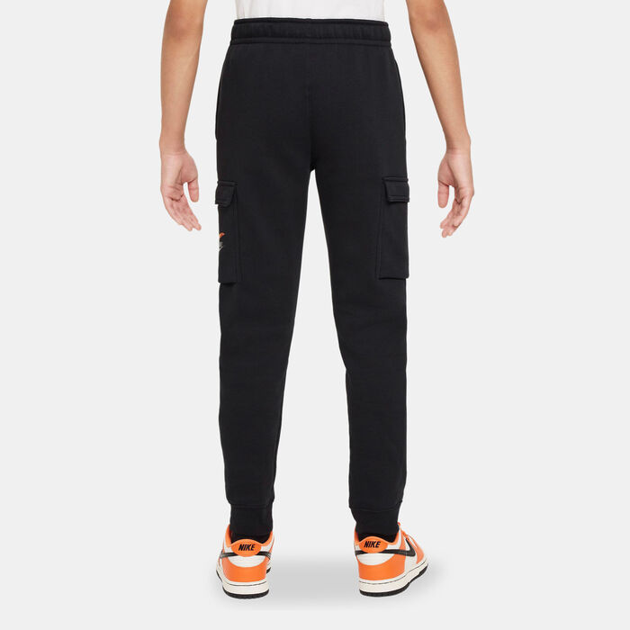 Nike Kids' Sportswear Fleece Graphic Cargo Trousers Black Nike Kids' Sportswear Fleece Graphic Cargo Trousers Black image number 1