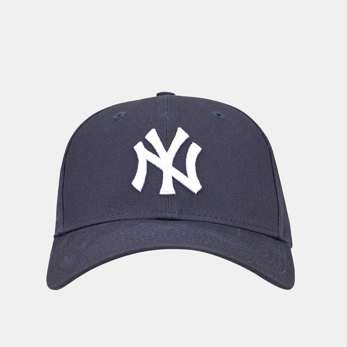 New Era Men's New York Yankees Essential 9FORTY Cap Blue New Era Men's New York Yankees Essential 9FORTY Cap Blue image number 0