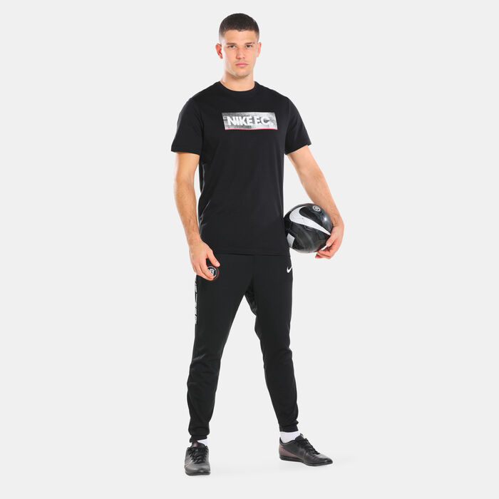 Nike Men's F.C. Seasonal Block T-Shirt Black Nike Men's F.C. Seasonal Block T-Shirt Black image number 2